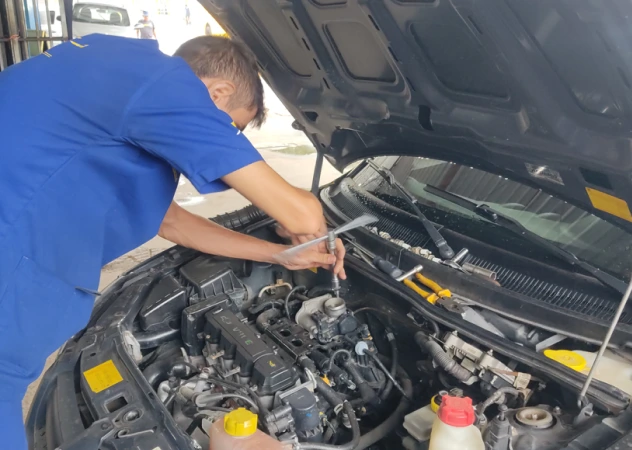 Revisão motor do carro